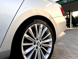 Skoda Superb foto 12