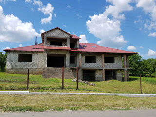 Продается Недостроенный Дом (600м2 дом, земля 34 сот.) в городе Рышканы. foto 5