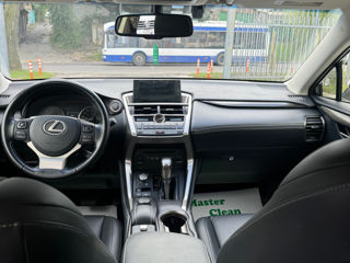 Lexus NX Series foto 10