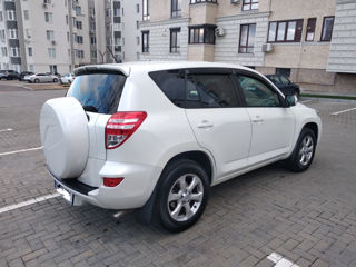 Toyota Rav 4 foto 3