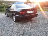 BMW 5 Series foto 2