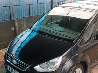 Ford Galaxy foto 3