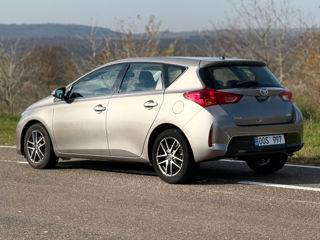 Toyota Auris foto 6