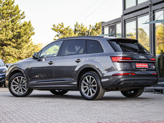 Audi Q7 foto 2