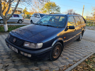 Volkswagen Passat foto 3