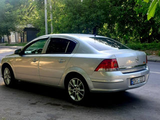 Opel Astra foto 6