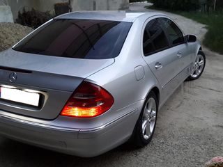 Mercedes E Class foto 5