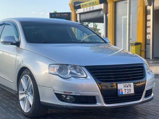 Volkswagen Passat foto 1