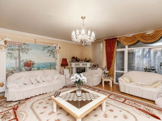 4-комн. кв., 187 м², 2/3 эт.