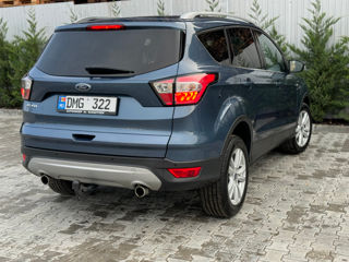 Ford Kuga foto 10