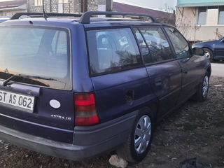 Opel Astra foto 3