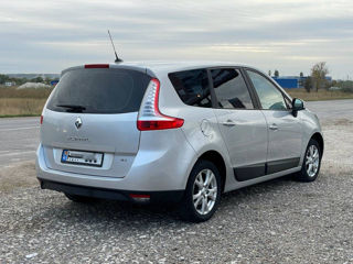 Renault Scenic foto 3