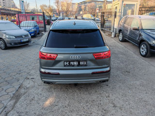 Audi Q7 foto 6