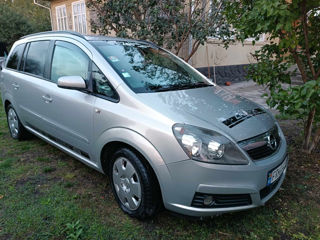 Opel Zafira foto 4