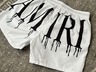 Slipi Burberry, Amiri foto 2