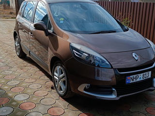 Renault Scenic foto 2