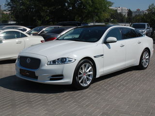 Jaguar XJ foto 1