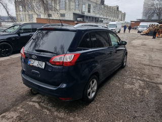 Ford Grand C-MAX foto 3