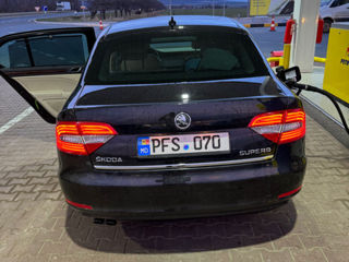 Skoda Superb foto 6