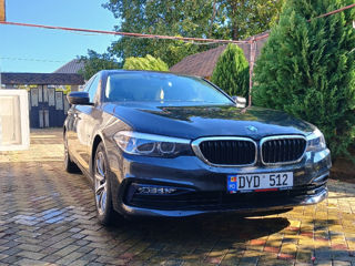 BMW 5 Series foto 3