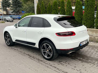 Porsche Macan foto 8