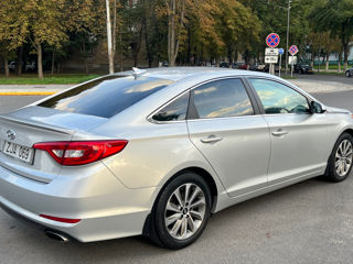 Hyundai Sonata foto 4