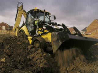 Prestăm servicii excavator foto 2