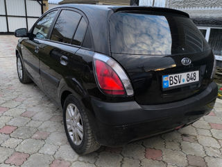 KIA Rio foto 2