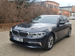 BMW 5 Series foto 1