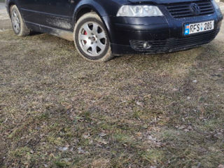 Volkswagen Passat foto 3