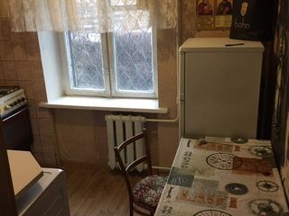 Apartament cu o camera in stare buna se da in chirie foto 3