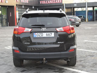 Toyota Rav 4 foto 6