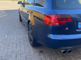 Audi A4 foto 5