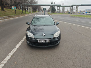 Renault Megane foto 2