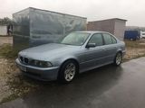 BMW 5 Series foto 1