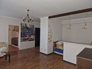 Apartament cu 1 cameră, 45 m², Botanica, Chișinău foto 2