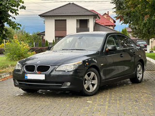 BMW 5 Series foto 1