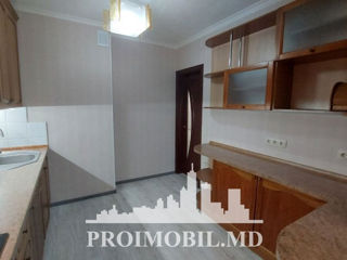 Apartament cu 3 camere, 84 m², Ciocana, Chișinău foto 10