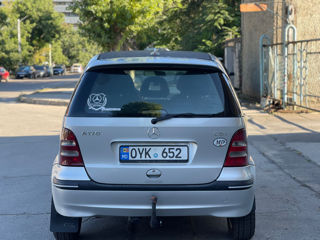 Mercedes A-Class foto 4