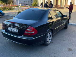 Mercedes E-Class foto 5