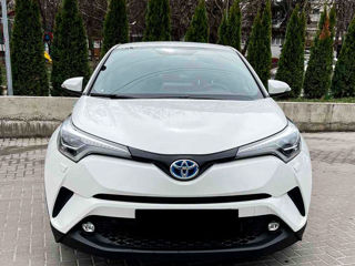 Toyota C-HR foto 3