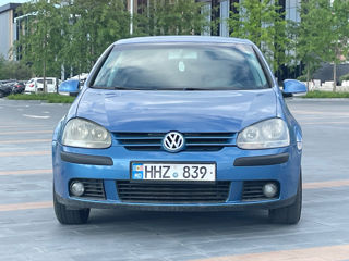 Volkswagen Golf foto 2