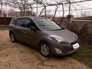 Renault Scenic foto 2