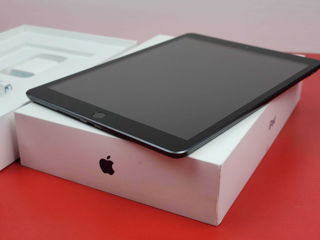 Apple iPad 5. 2022. 32 Cellular. SpaceGray foto 1