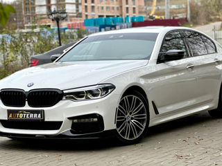 BMW 5 Series foto 3