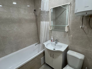 Apartament cu 2 camere,  10 cartier,  Bălți,  Bălți mun. foto 2
