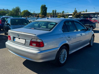 BMW 5 Series foto 5