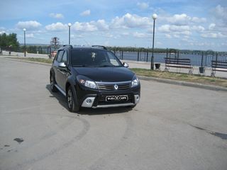 Накладки на передний бампер под покраску (3 ч, стекловолокно) - Dacia Sandero 2007-2013 foto 4