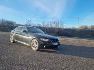 BMW 3 Series foto 3