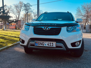 Hyundai Santa FE foto 1